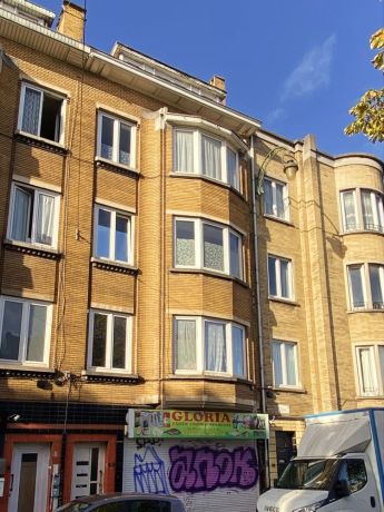 Detail facade rue boulevard belgica 58 molenbeek