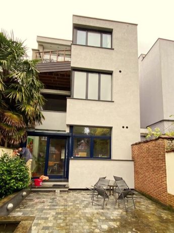 Photo facade arriere et terrasses thys 17 ixelles
