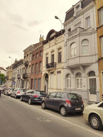 Photo front de rue palais 248 schaerbeek