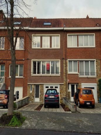 Photo facade avant michiels 63 uccle