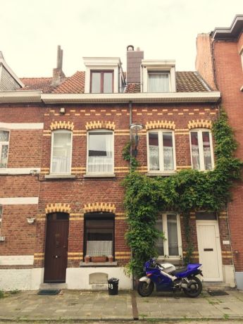 Photo front de rue hospice communal 213 watermael boitsfort